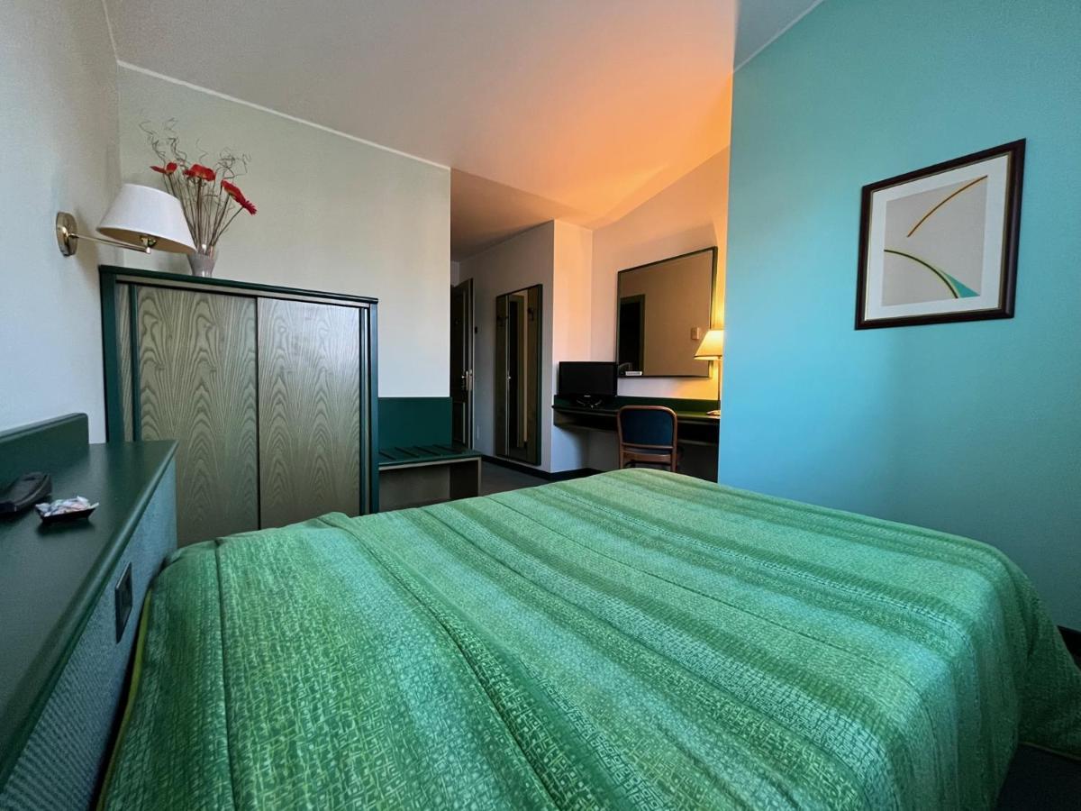 Hotel La Goletta بيناسكو المظهر الخارجي الصورة