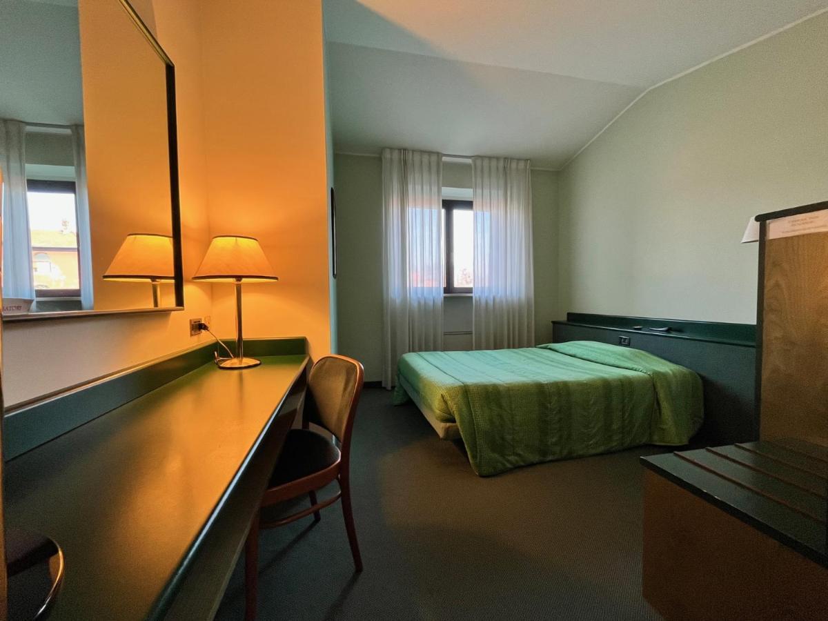 Hotel La Goletta بيناسكو المظهر الخارجي الصورة