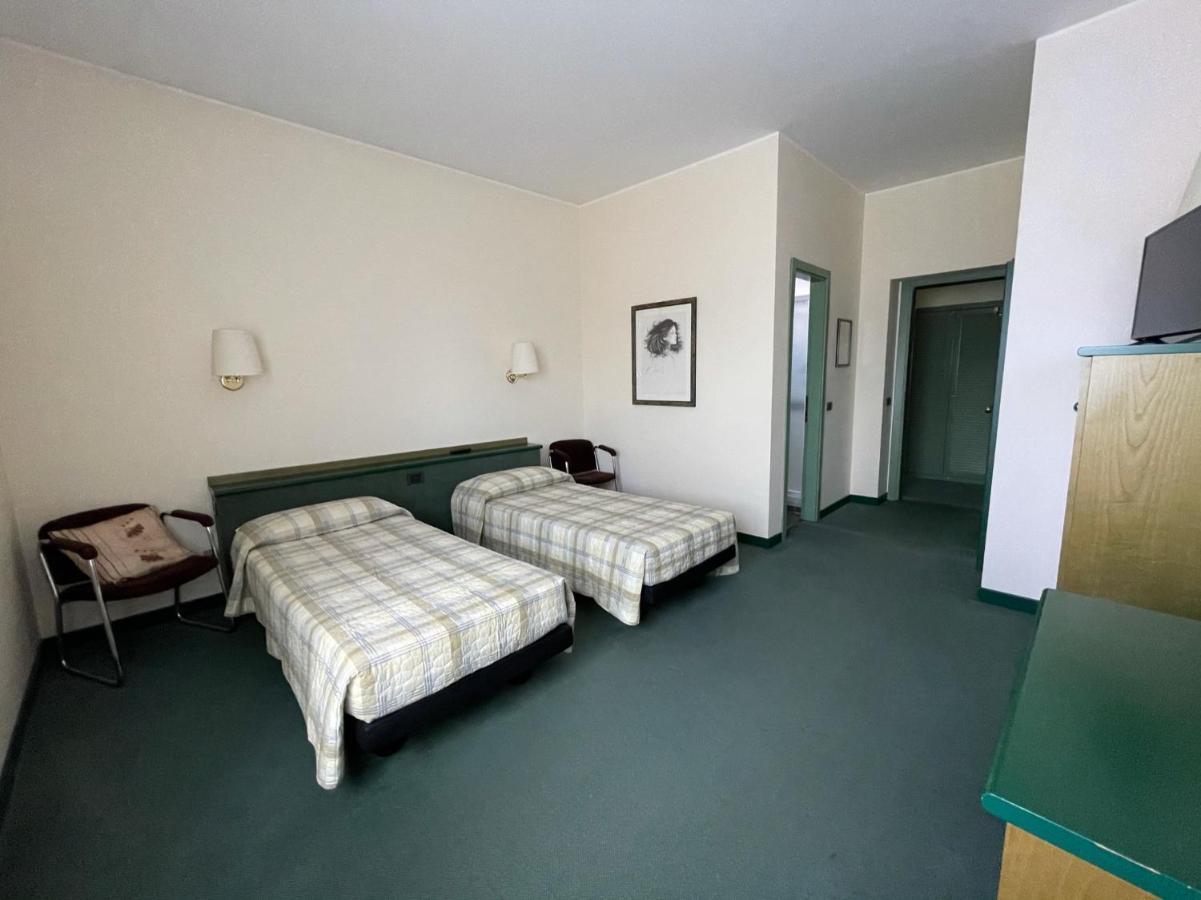 Hotel La Goletta بيناسكو المظهر الخارجي الصورة