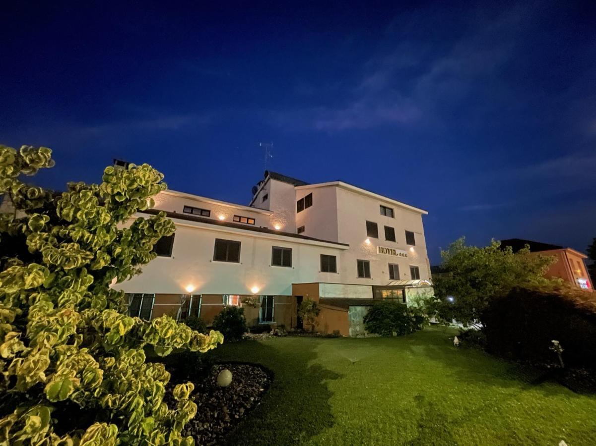 Hotel La Goletta بيناسكو المظهر الخارجي الصورة
