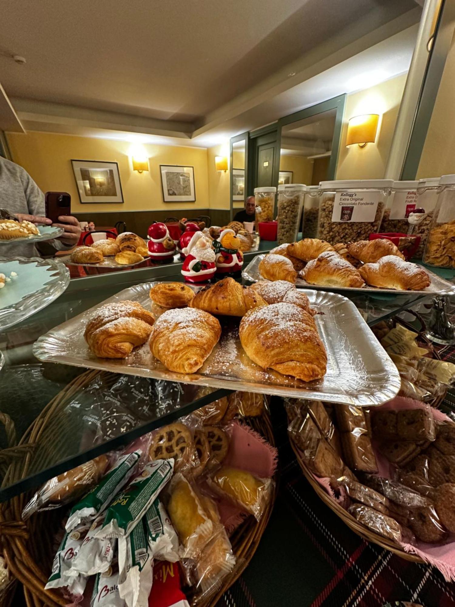 Hotel La Goletta بيناسكو المظهر الخارجي الصورة