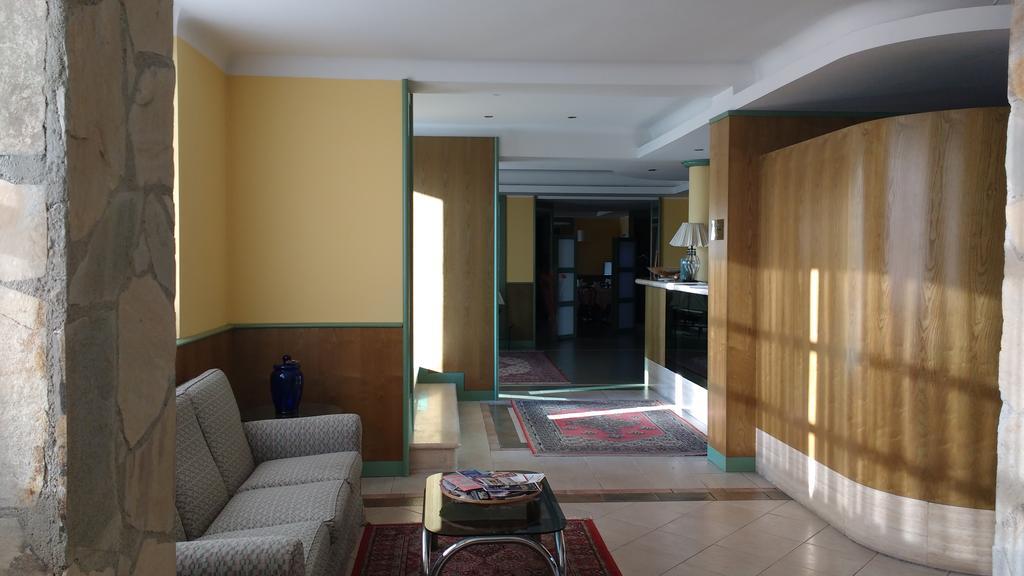 Hotel La Goletta بيناسكو المظهر الخارجي الصورة