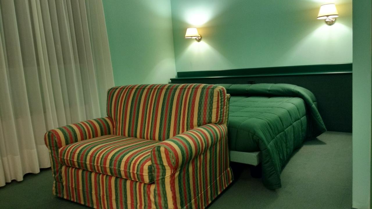 Hotel La Goletta بيناسكو المظهر الخارجي الصورة